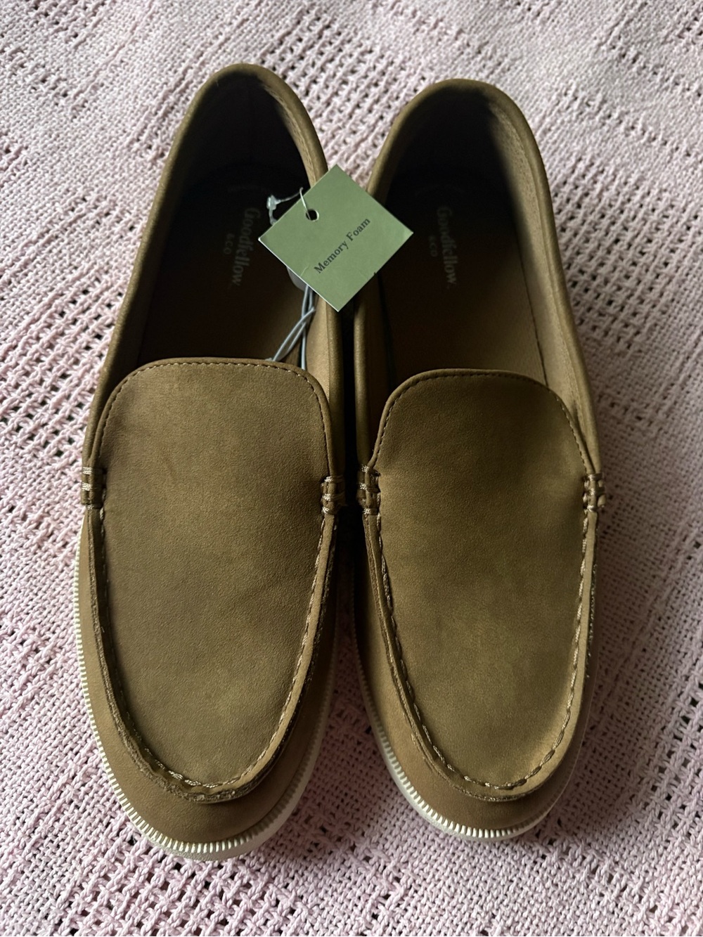 Target Men’s Slip-On Loafers in Olive. Size 8